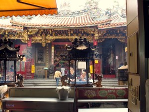 新竹都城隍廟香爐